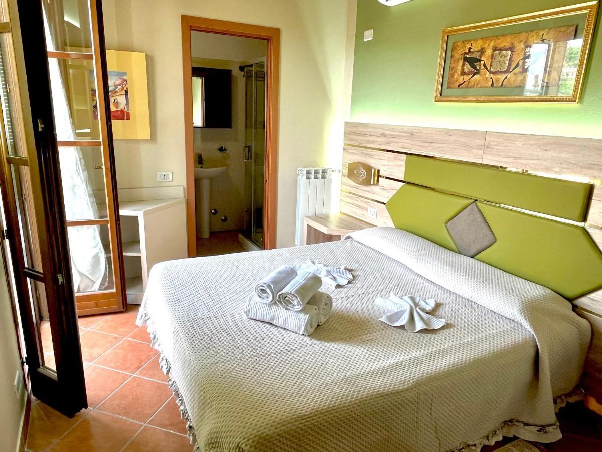 Podere Cortesi Agriturismo Molinaccio サンタ・ルーチェ エクステリア 写真
