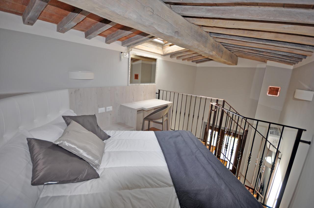 Podere Cortesi Agriturismo Molinaccio サンタ・ルーチェ エクステリア 写真